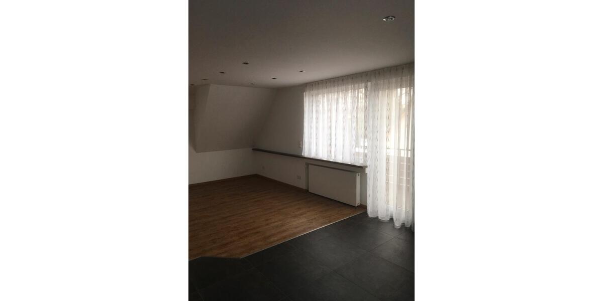 Etagenwohnung Rutesheim - 3.5 Zimmer, 96 m&sup2;, 1.400&euro; | Angebot:26611945