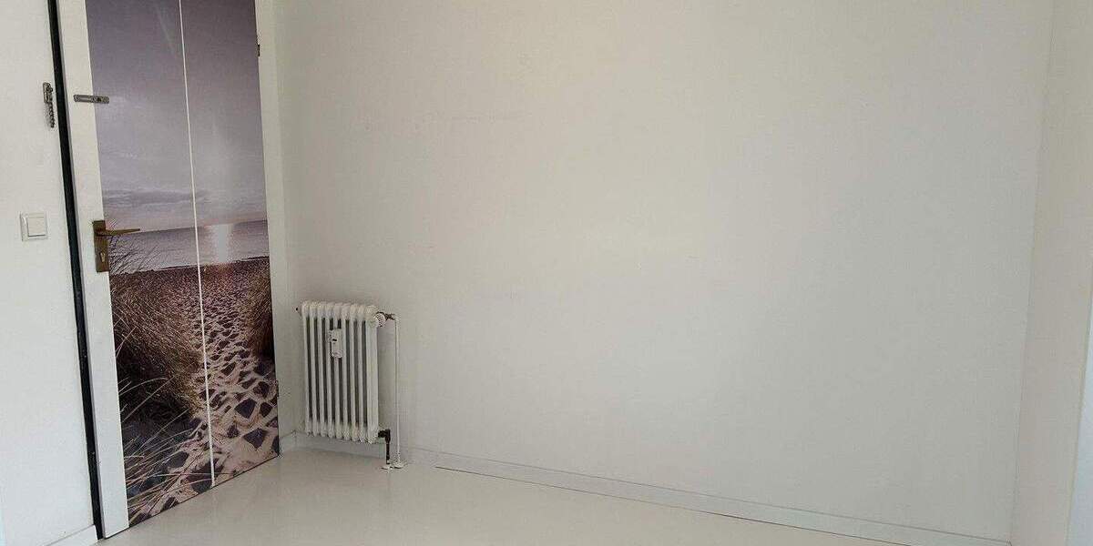 Etagenwohnung Mönchengladbach Stadtmitte - 2 Zimmer, 71 m&sup2;, 899&euro; | Angebot:25067161