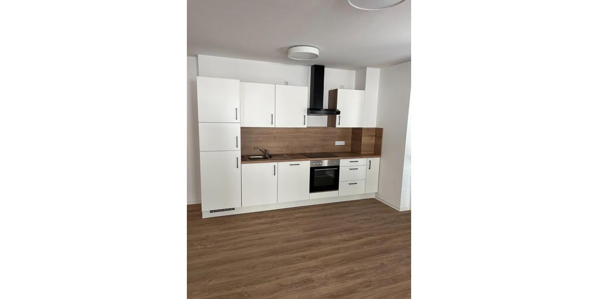 Etagenwohnung Stamsried - 2 Zimmer, 80 m&sup2;, 710&euro; | Angebot:25869144