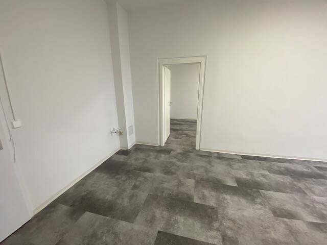 Gewerbeobjekt Rostock Evershagen - 1 Zimmer, 75 m&sup2;, 575&euro; | Angebot:22342251