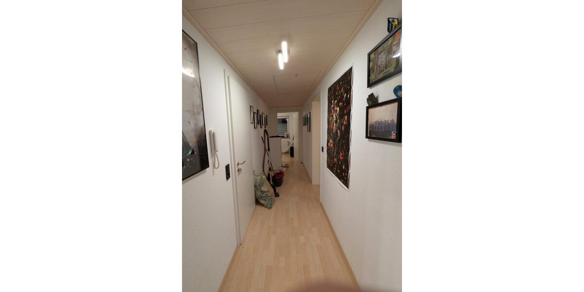 Dachgeschoßwohnung Berghülen - 3.5 Zimmer, 80 m&sup2;, 1.000&euro; | Angebot:24842563