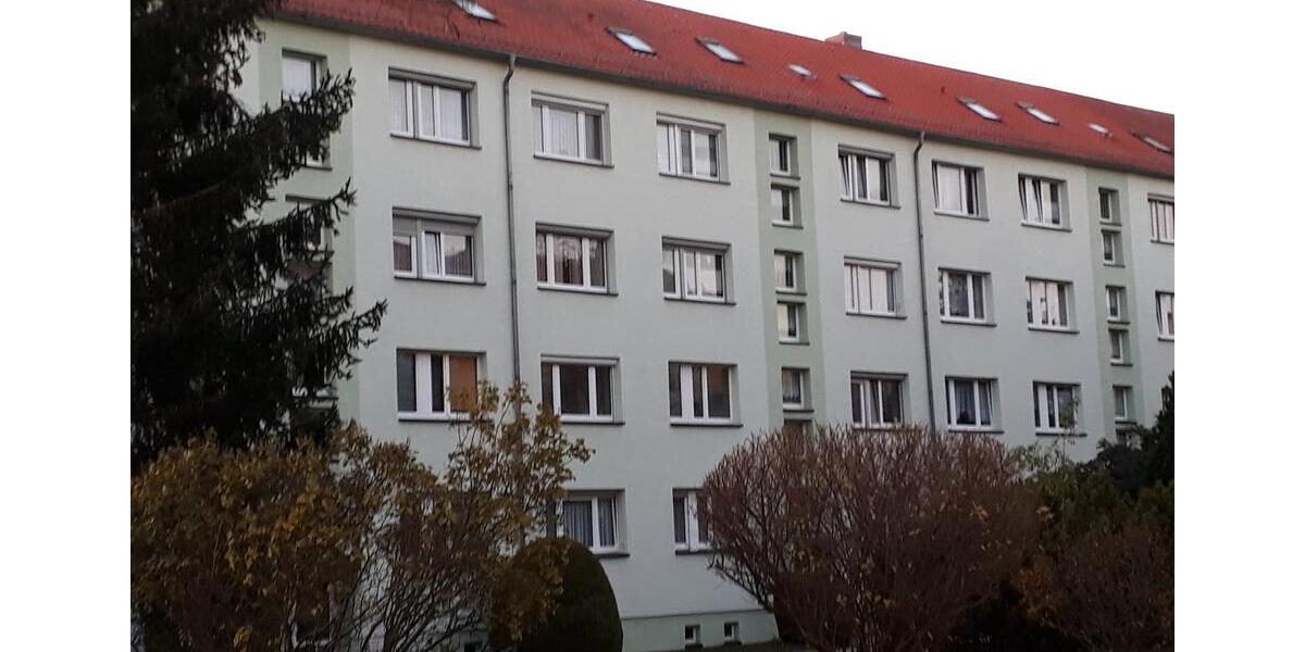 Etagenwohnung Frohburg - 3 Zimmer, 63 m&sup2;, 520&euro; | Angebot:26039634