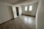 Einfamilienhaus Hungen - 4 Zimmer, 90 m&sup2;, 850&euro; | Angebot:26567476