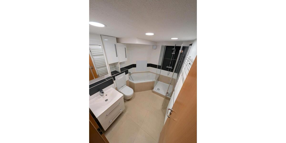 Erdgeschoßwohnung Berglen - 2 Zimmer, 64 m&sup2;, 650&euro; | Angebot:24956049