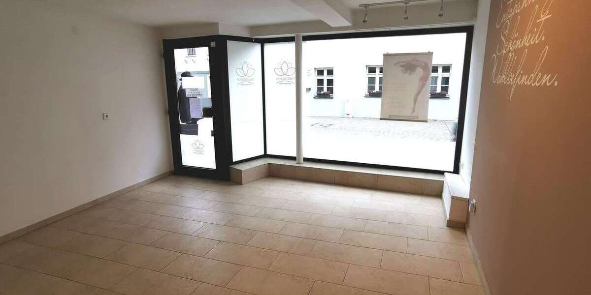 Gewerbeobjekt Herzogenaurach - 800&euro; | Angebot:26100411