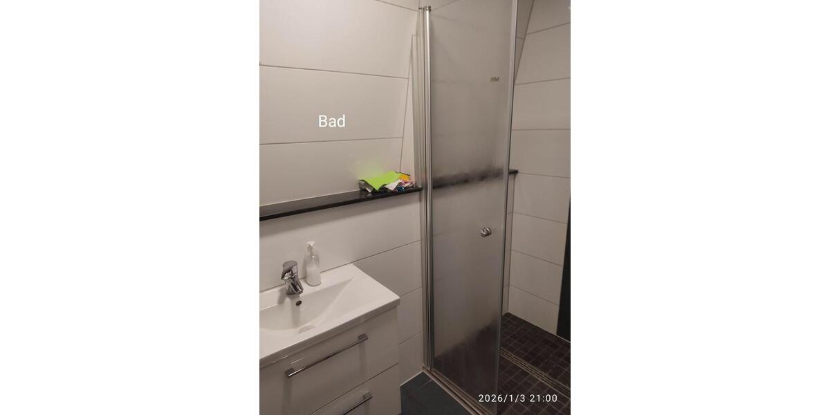 3 ZKB + Gäste-WC + Dachgeschoss. 3 zimmer