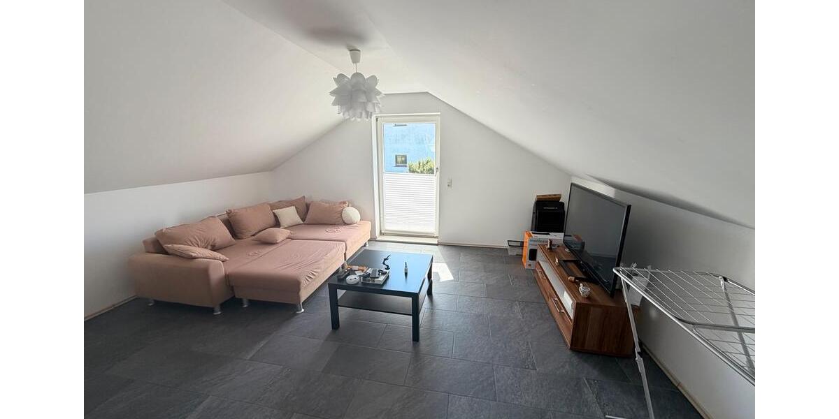 Dachgeschoßwohnung Simmerath - 2 Zimmer, 54 m&sup2;, 637&euro; | Angebot:26454222