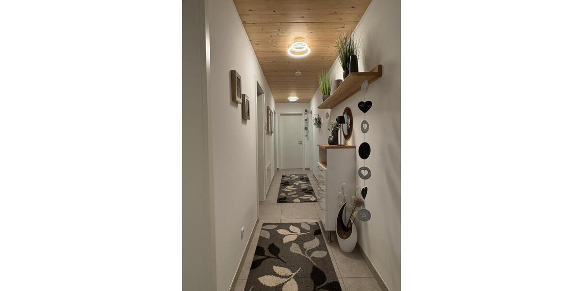 Erdgeschoßwohnung Oberviechtach - 3 Zimmer, 86 m&sup2;, 800&euro; | Angebot:26251523