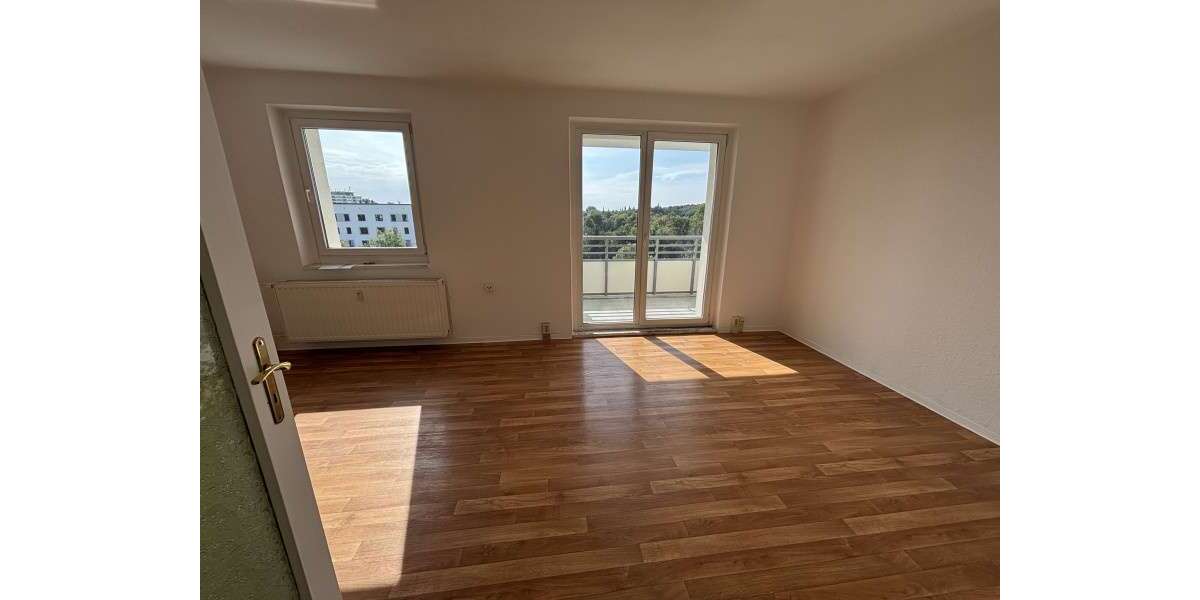 Etagenwohnung Frankfurt (Oder) - 2 Zimmer, 51 m&sup2;, 325&euro; | Angebot:25815380