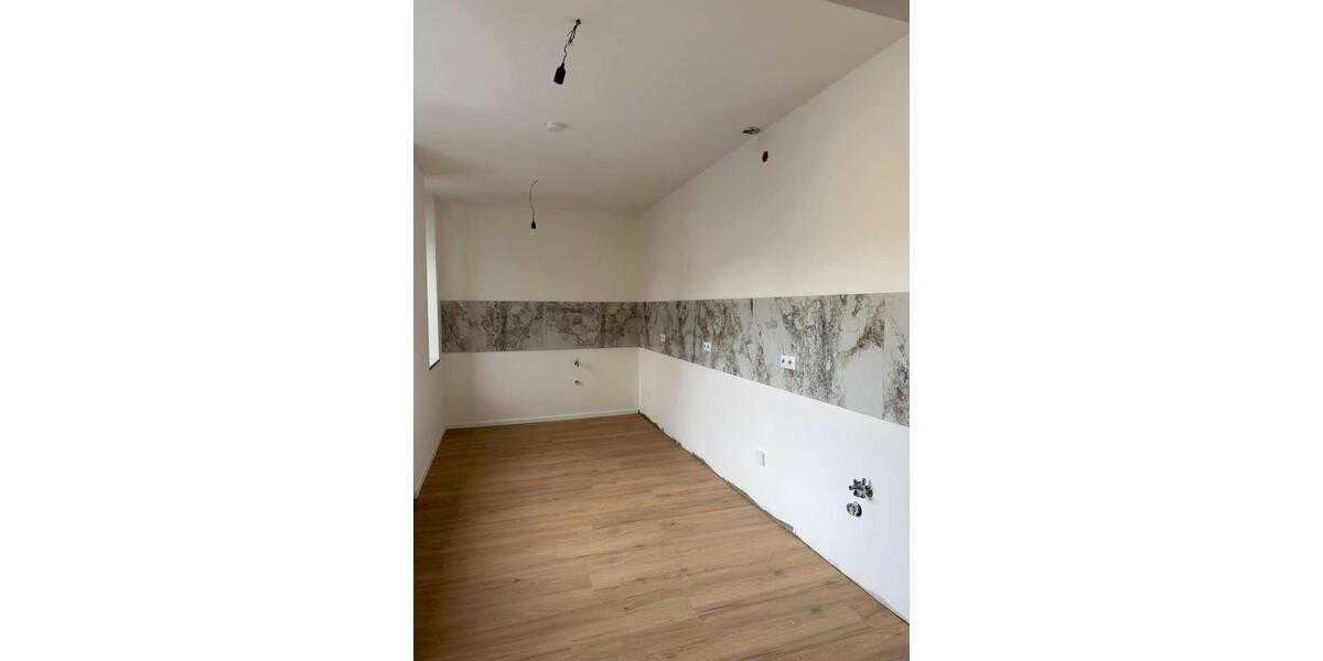 Etagenwohnung Bielefeld - 5 Zimmer, 122 m&sup2;, 1.290&euro; | Angebot:26099695