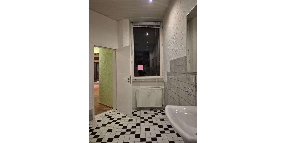 Wohnung zum Mieten in Mannheim 1.350 € 140 m² 3 zimmer