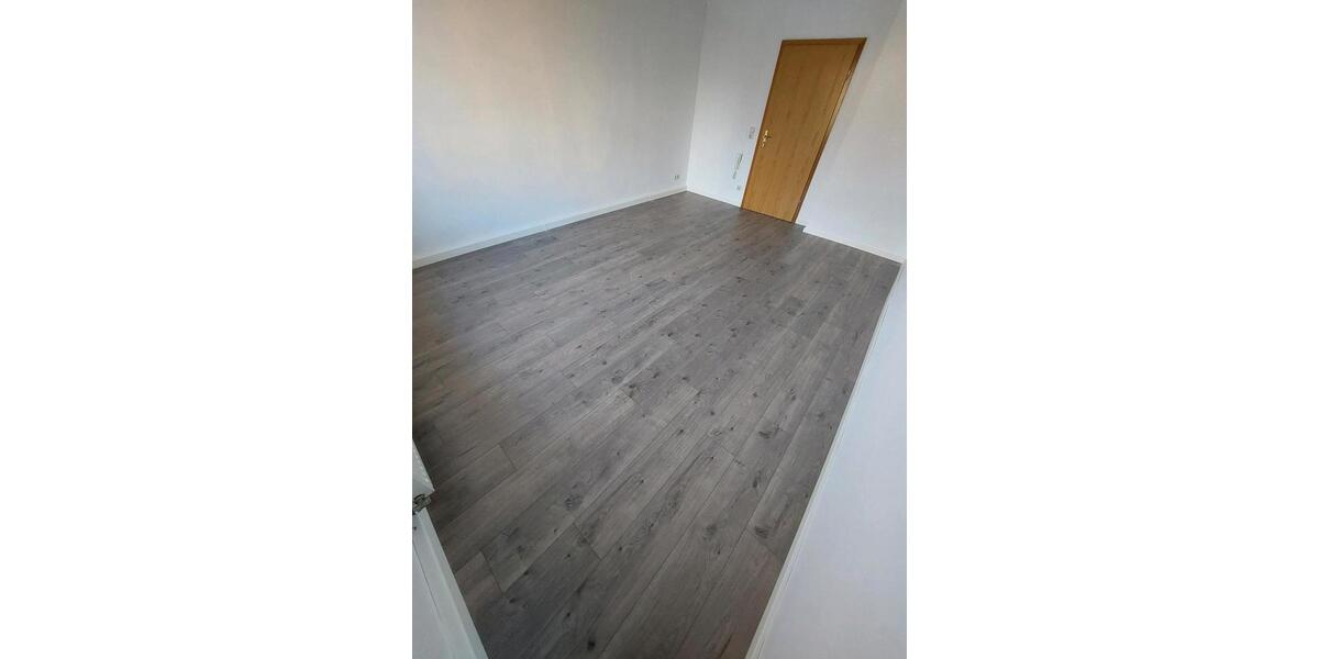 Etagenwohnung Plattling - 1 Zimmer, 40 m&sup2;, 450&euro; | Angebot:25784368