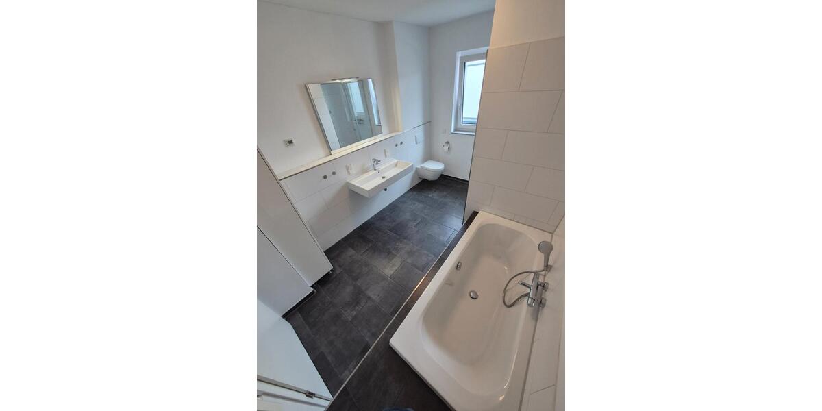 Einfamilienhaus Helmstedt - 3 Zimmer, 125 m&sup2;, 1.580&euro; | Angebot:25961123