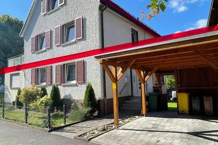 Helle 3-Zimmer-Wohnung in Netphen, Dreis-Tiefenbach (Ortsmitte)