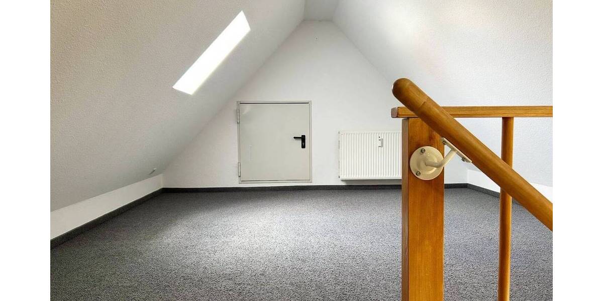 Etagenwohnung Dresden Klotzsche - 3 Zimmer, 69 m&sup2;, 665&euro; | Angebot:26154796