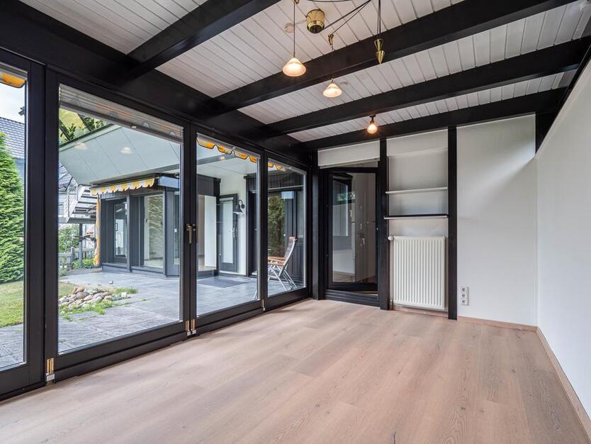 Großzügiges Wohnen mit Terrasse und Garten in Arnsberg-Niedereimer