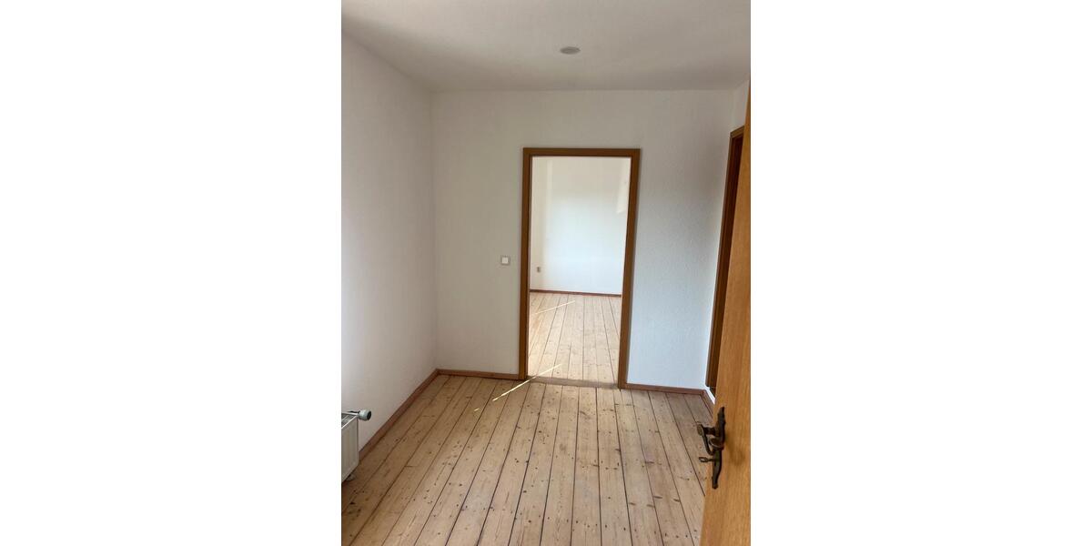 Einfamilienhaus Herzogenrath - 3 Zimmer, 110 m&sup2;, 1.050&euro; | Angebot:26520995