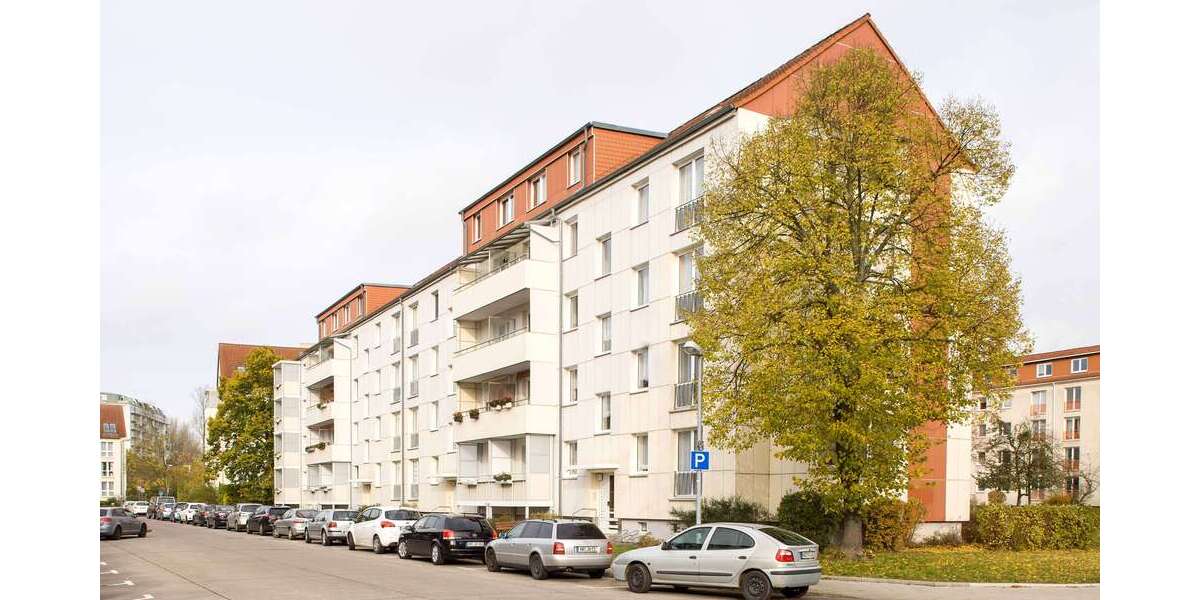 Etagenwohnung Neubrandenburg Südstadt - 4 Zimmer, 77 m&sup2;, 499&euro; | Angebot:25570739