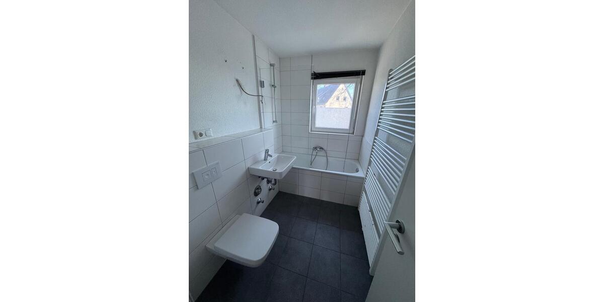 Erdgeschoßwohnung Siegen Dillnhütten - 2 Zimmer, 53 m&sup2;, 430&euro; | Angebot:26581490
