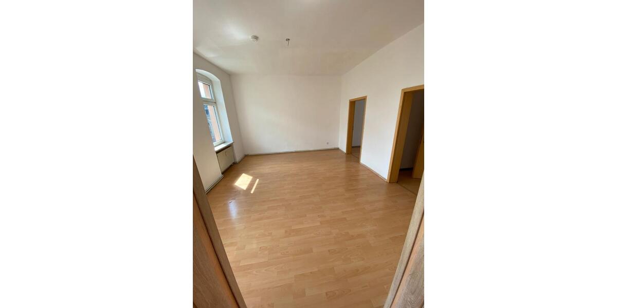 Etagenwohnung Oelsnitz (Vogtland) - 5 Zimmer, 98 m&sup2;, 470&euro; | Angebot:26237978