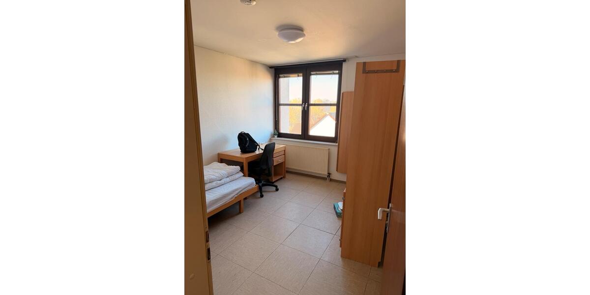 Wohnen auf Zeit Mannheim Niederfeld - 1 Zimmer, 18 m&sup2;, 380&euro; | Angebot:26005696