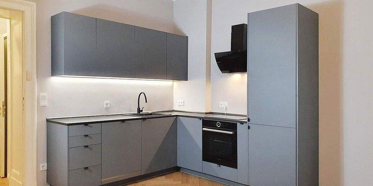 Etagenwohnung Berlin Charlottenburg - 4 Zimmer, 102 m&sup2;, 2.860&euro; | Angebot:25261318