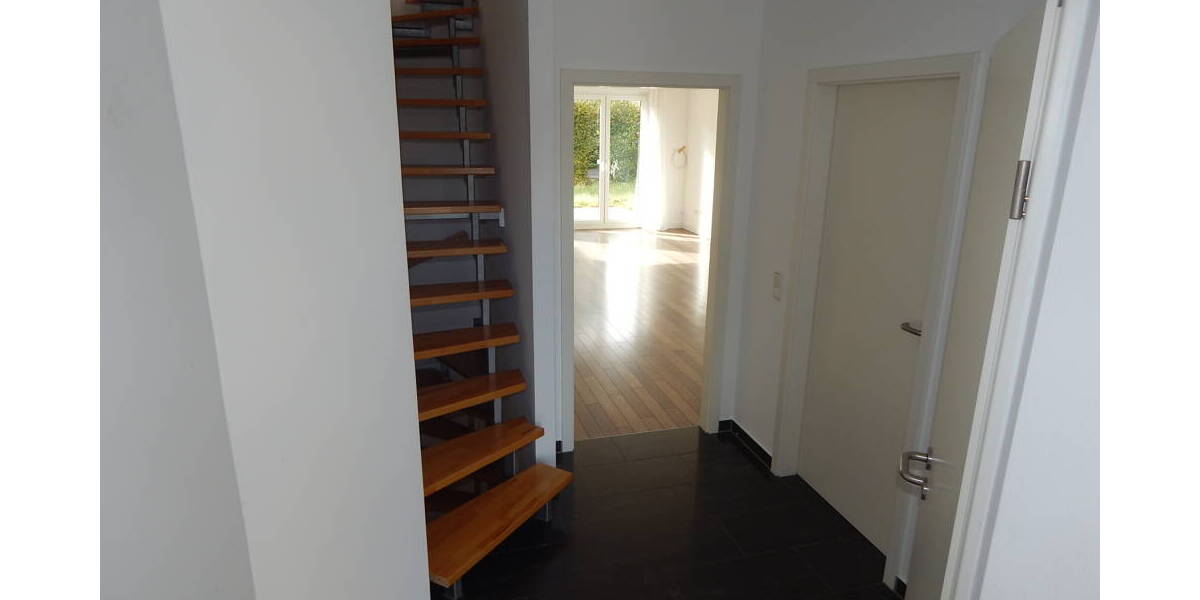 Doppelhaushälfte Leverkusen Hitdorf - 4 Zimmer, 155 m&sup2;, 1.900&euro; | Angebot:26094154