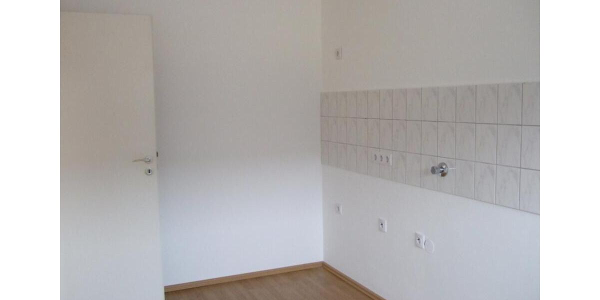 Etagenwohnung Essen Stadtbezirk III - 4 Zimmer, 120 m&sup2;, 1.320&euro; | Angebot:25053480