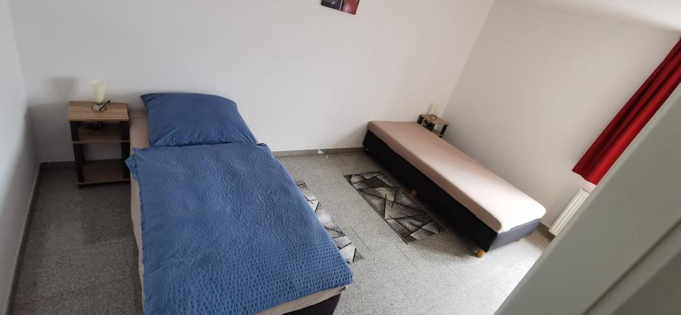 Wohnen auf Zeit Hürth - 5 Zimmer, 90 m&sup2;, 16&euro; | Angebot:26460776