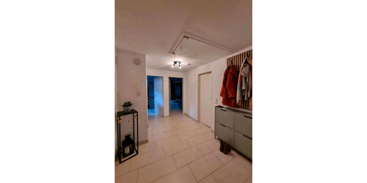 Etagenwohnung Zülpich - 3 Zimmer, 86 m&sup2;, 700&euro; | Angebot:26270998