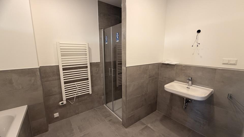 Reihenhaus Taucha - 5 Zimmer, 120 m&sup2;, 1.700&euro; | Angebot:25381914