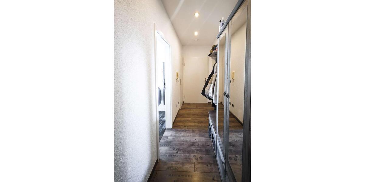 Dachgeschoßwohnung Werdau - 2 Zimmer, 56 m&sup2;, 470&euro; | Angebot:26096781