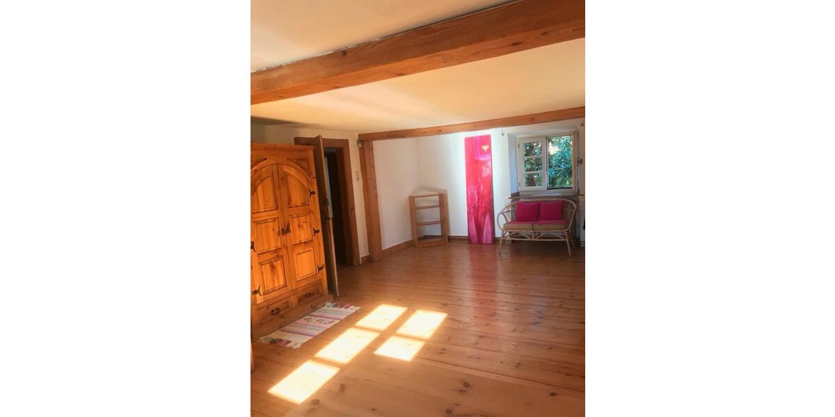 Etagenwohnung Breisach am Rhein - 5 Zimmer, 70 m&sup2;, 950&euro; | Angebot:25219336