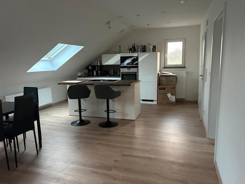 Sanierte 2 Zimmer Loft- Wohnung mit Einbauküche in Riegelsberg