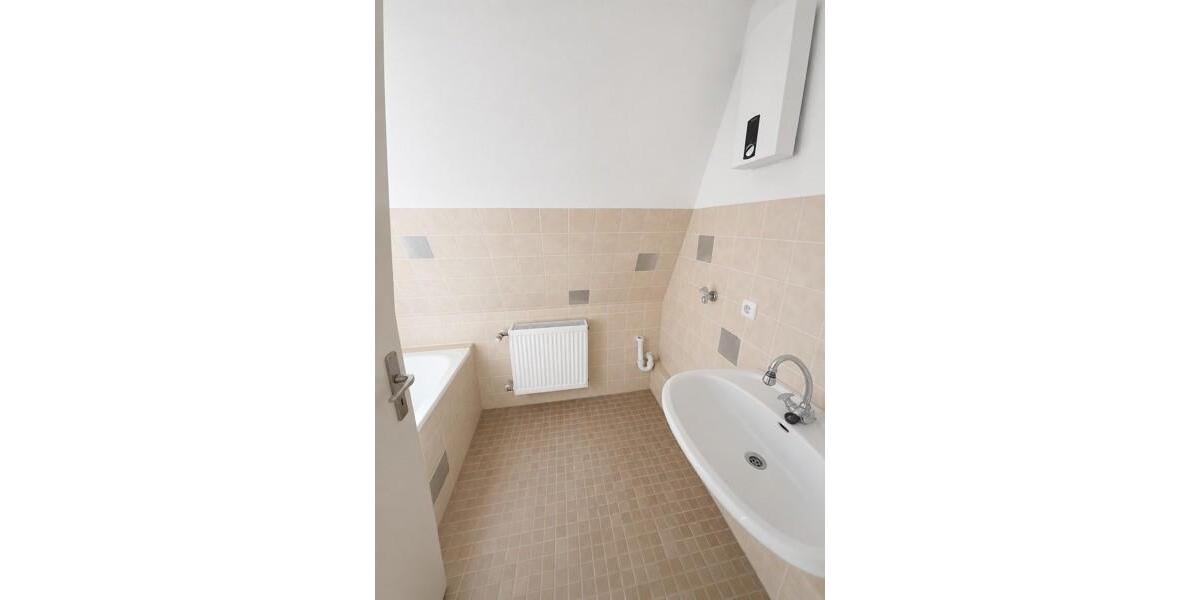 Dachgeschoßwohnung Wuppertal Gemarkung Langerfeld - 2 Zimmer, 41 m&sup2;, 353&euro; | Angebot:26661773
