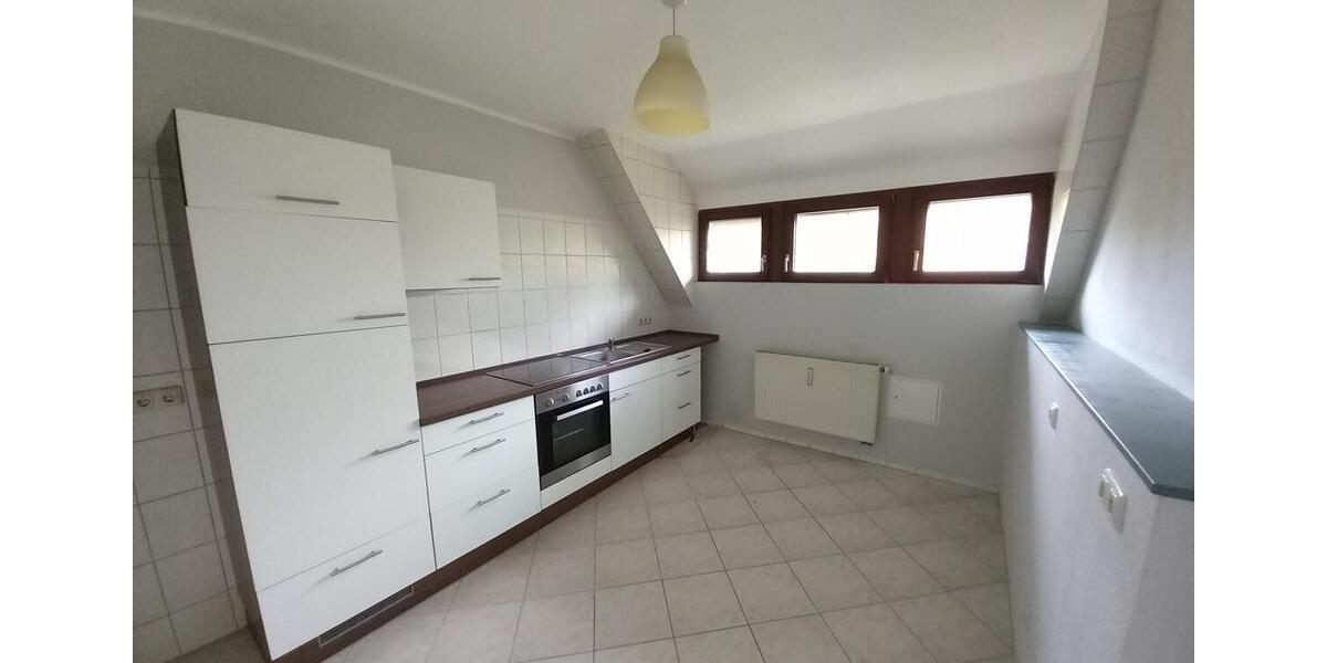 Dachgeschoßwohnung Neukirchen/Pleiße Pleiße - 3 Zimmer, 111 m&sup2;, 555&euro; | Angebot:23511302