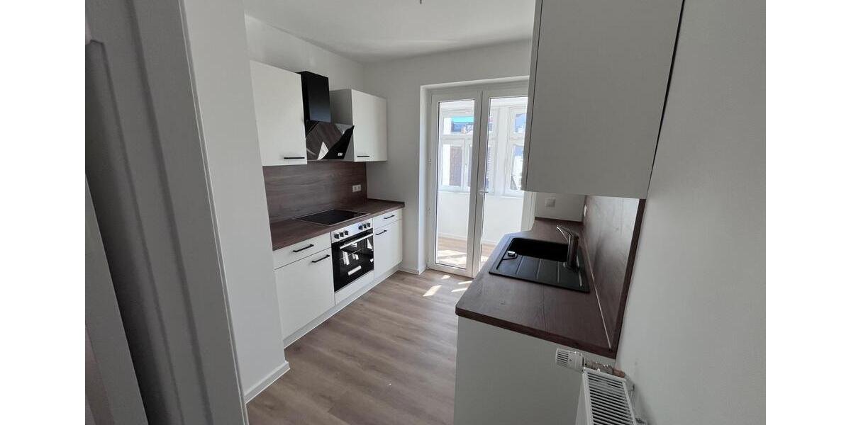 Etagenwohnung Stralsund - 4 Zimmer, 80 m&sup2;, 1.075&euro; | Angebot:26401195