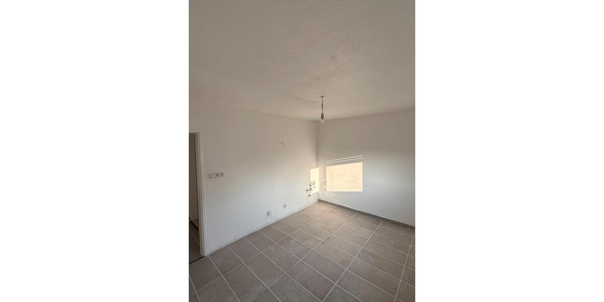 Maisonettenwohnung Karben - 3 Zimmer, 130 m&sup2;, 1.500&euro; | Angebot:24640860