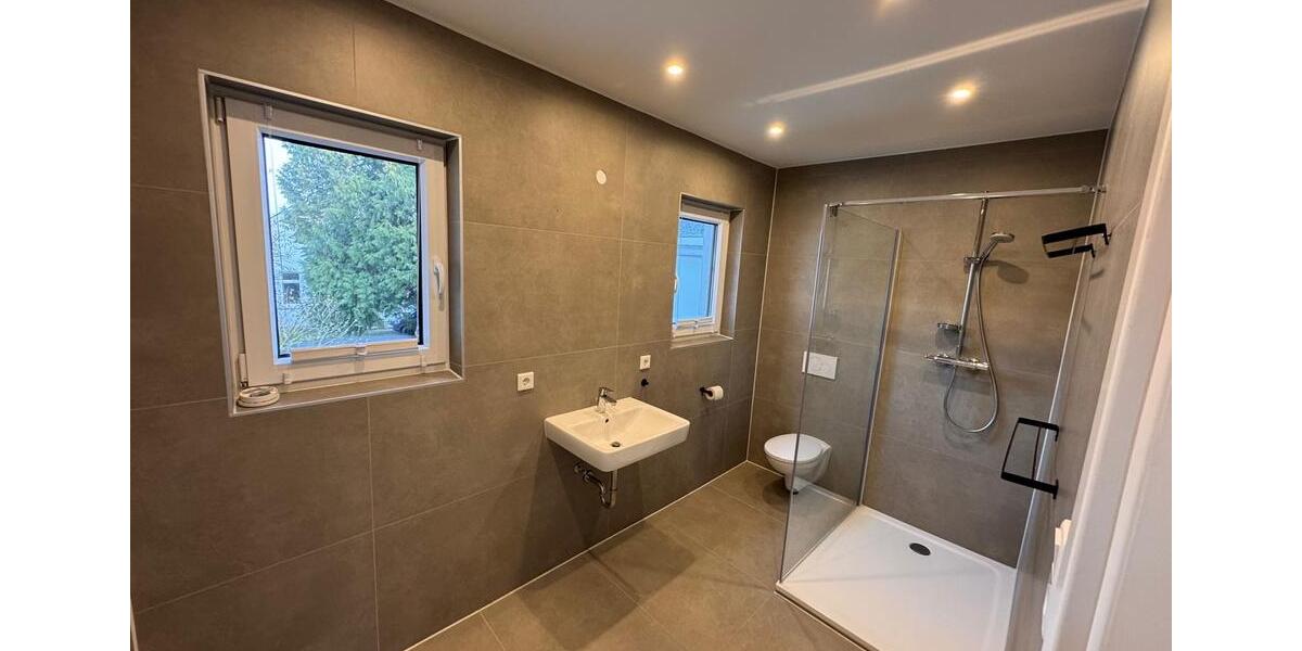 Etagenwohnung Oldenburg Ziegelhof - 3 Zimmer, 100 m&sup2;, 1.350&euro; | Angebot:26701586