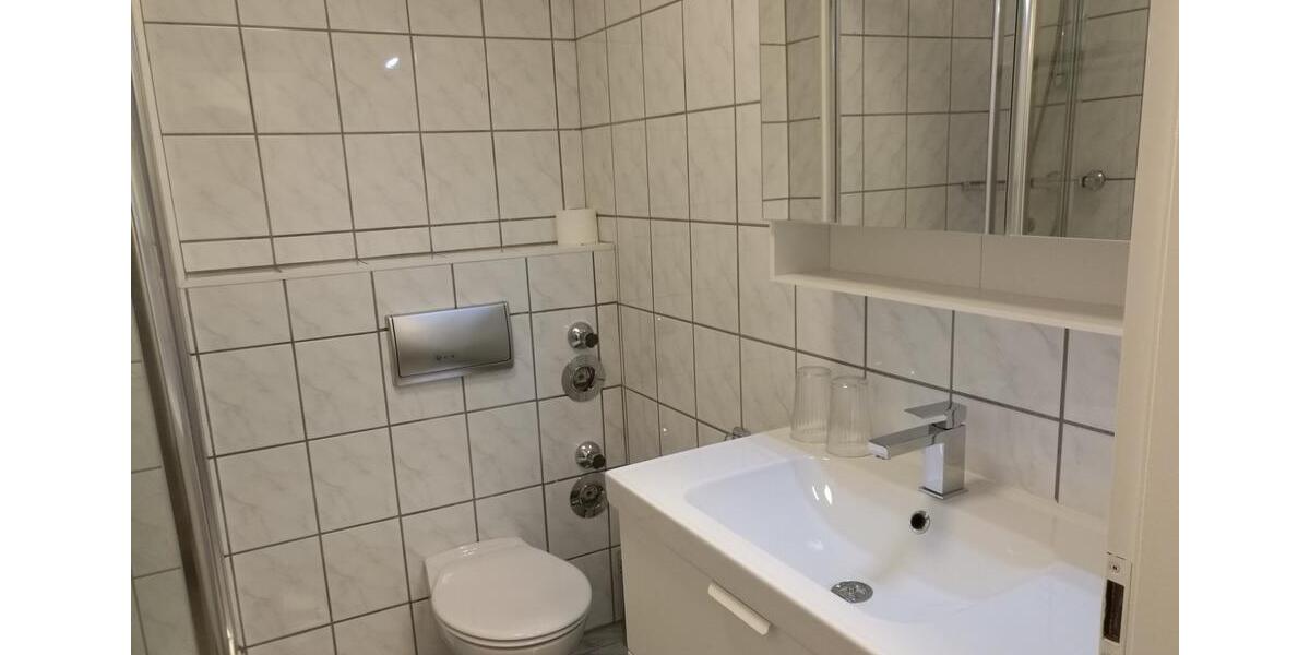 Etagenwohnung Sankt Augustin - 1 Zimmer, 35 m&sup2;, 750&euro; | Angebot:24714436