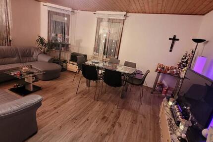 Wohnung Albstadt - 4 Zimmer, 1.100&euro; | Angebot:23606551