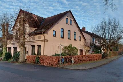 Wohnung Hambergen - 4 Zimmer, 140 m&sup2;, 990&euro; | Angebot:24588136