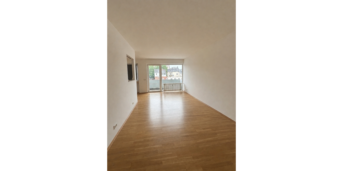 Etagenwohnung Frankfurt Niederrad - 1.5 Zimmer, 45 m&sup2;, 765&euro; | Angebot:27072522
