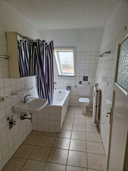 Dachgeschoßwohnung Celle - 2 Zimmer, 53 m&sup2;, 410&euro; | Angebot:26532129