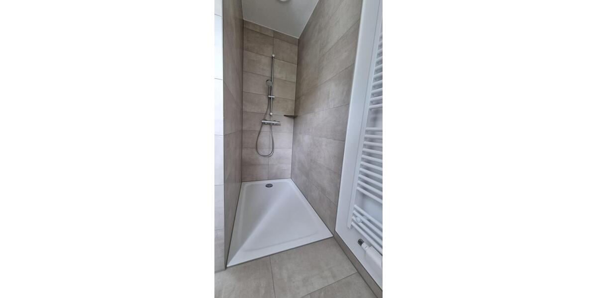 Hochwertig sanierte 2-Raum-WE im EG Erstbezug! 2 zimmer