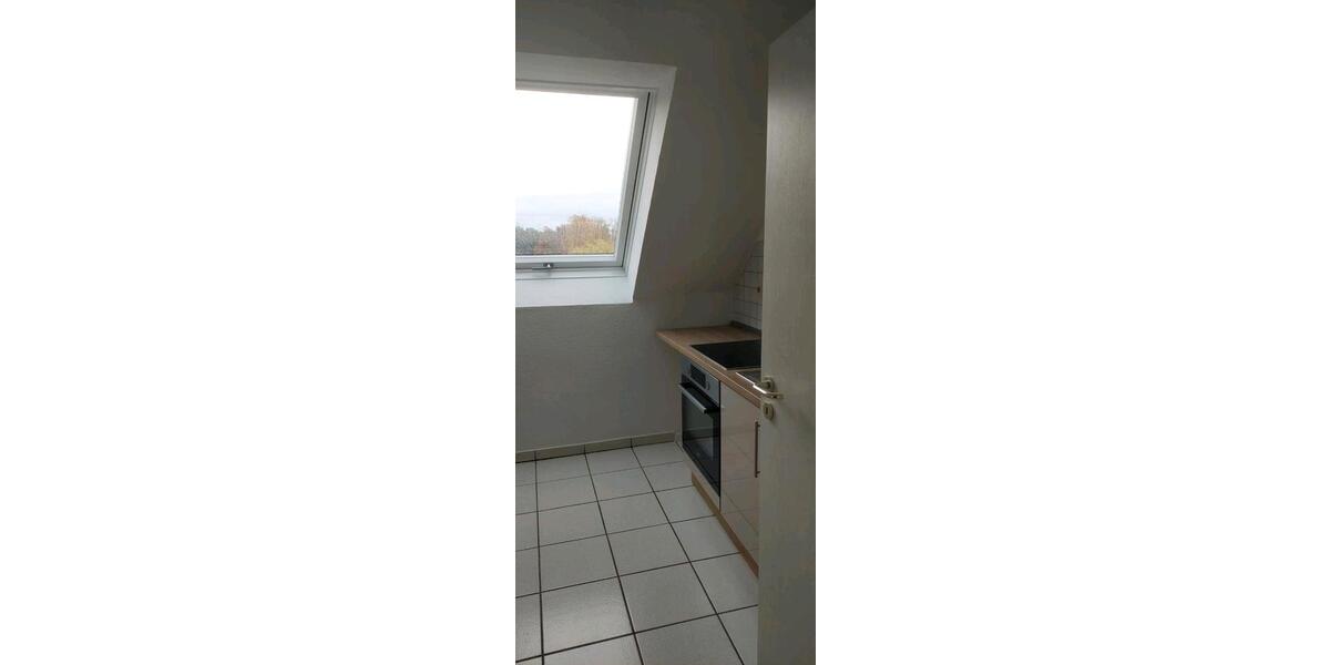 Dachgeschoßwohnung Gütersloh Avenwedde - 1 Zimmer, 60 m&sup2;, 795&euro; | Angebot:25454176