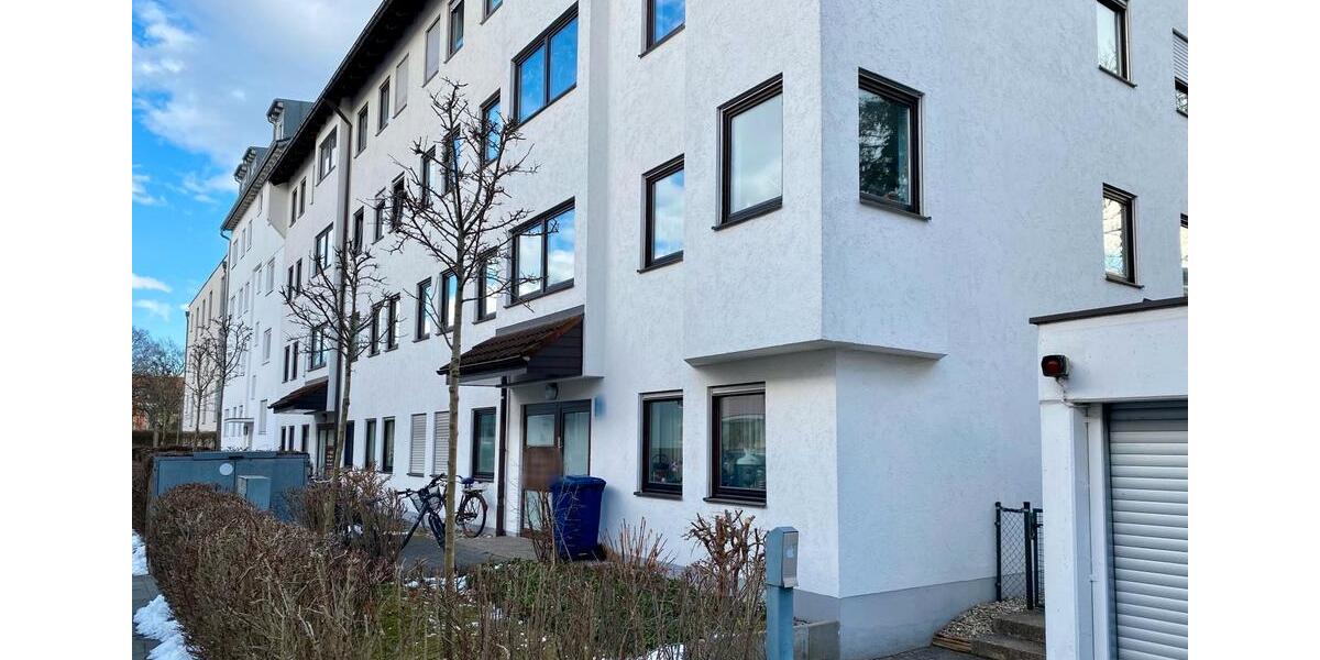 Dachgeschoßwohnung München Schwabing-Freimann - 2 Zimmer, 47 m&sup2;, 1.100&euro; | Angebot:24952496