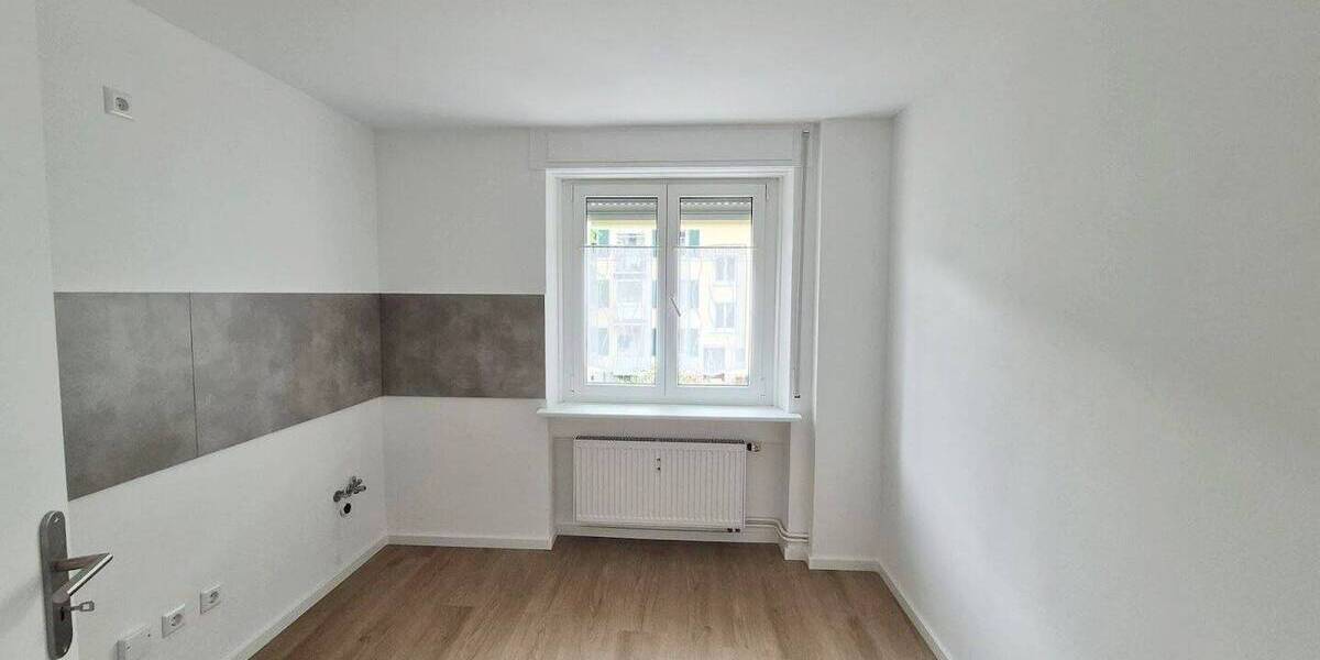 Etagenwohnung Singen (Hohentwiel) Singen - 3 Zimmer, 60 m&sup2;, 720&euro; | Angebot:26672265