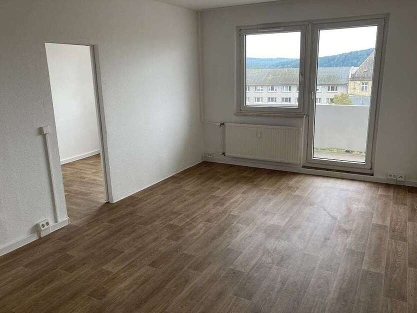 Wohnung zum Mieten in Gera 365 € 67.99 m²