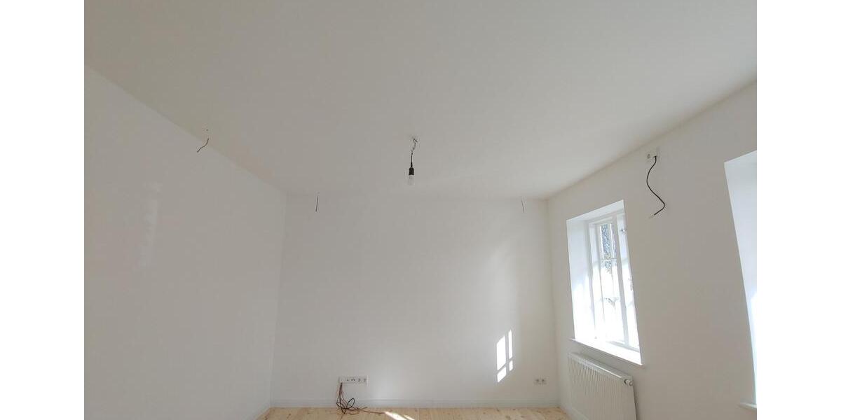 Einfamilienhaus Barkelsby - 7 Zimmer, 215 m&sup2;, 2.150&euro; | Angebot:25976841